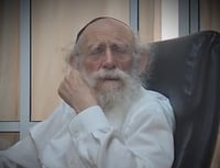 הגה"צ הגר"ש גלאי בקריאה נרגשת