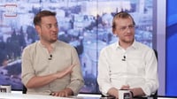 יחיאל טאובר ועמיחי היאט - בוגרי הקמפוס החרדי אונו שעברו בציונים הגבוהים ביותר בארץ את בחינות המעבר של לשכת רואי החשבון