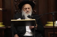 ליל תשעה באב אצל הגר"ח פיינשטיין