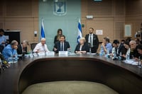 הדיון בחוק הגיוס, היום 