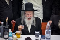 האדמו"ר מאמשינוב בטיש הילולא בצפת 