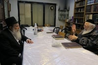 ביקור חולים אצל ה'שושנת יעקב' הגאון רבי יעקב הלוי גרנדש