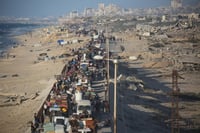 חמאס מונע מדמויות מפתח לברוח מהעיר עזה; רופאים הוחזרו בכוח