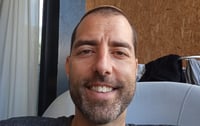 בעל התפילה מירושלים בלחן חדש: "יראתי בפצותי"