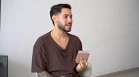 אלי-ה כהן בריאיון מטלטל וחשוף: כך שמרתי על האמונה בתוך מנהרות החמאס והתפללתי מידי בוקר • צפו