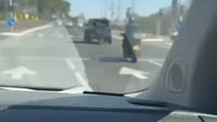 אופנוען נצמד לג'יפ ויורה | תיעוד חדש והחשש - אחד ההרוגים נפגע בטעות