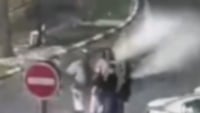 מחריד: תושב בית שמש היכה את בתו ברחוב - ורדף אחריה עם כפכף