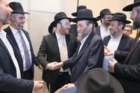 בר מצווה לבנו של אליהו ארנד