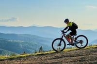 נסיעה באופניים. אילוסטרציה