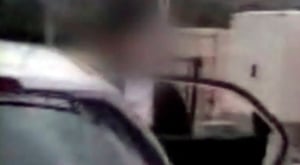 צפו בוידאו: 10 חרדים במאזדה