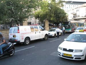 "הסיקריקים" זרקו אבנים על אוטובוס של ילדים מיוחדים