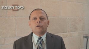 ח"כ איתן כבל מזהיר החרדים: אל תמתחו את החבל