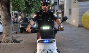 חדש בתל-אביב: שוטרים על 'סגווי'