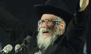 בעקבות בנו. הרב אליעזר ברלנד