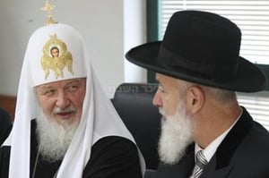 הרב יונה מצגר עם הפטריאך של מוסקבה