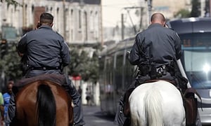 דרמה בירושלים: שוטרים בסריקות אחר עציר שנמלט
