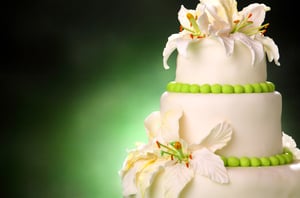 הזוג קיבל עוגת בר מצווה לחתונה ותובע פיצוי של 25 אלף ש"ח
