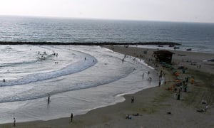 השבת: החוף הנפרד בקרית צאנז נסגר למתרחצים
