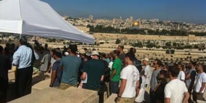 ג' באלול: אלפים על ציון קברו של הראי"ה קוק זצ"ל