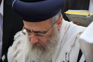 הראשל"צ הגר"י יוסף בכותל המערבי, הבוקר