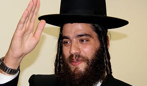 ראש העיר ישראל פרוש, מצוי במתיחות עם ש"ס