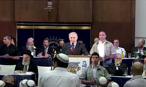 רה"מ נתניהו בישיבת 'מרכז הרב': "בלי תורה אין קמח"