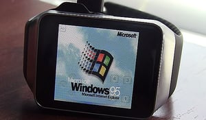 צפו: כש"Windows 95" ו"Android Wear" נפגשים