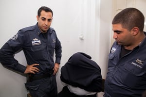אלעד: 16 נערים נעצרו בחשד לתקיפת נהגים ערבים