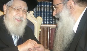 הרב רפאל כהן ומרן הרב עובדיה יוסף זצ"ל