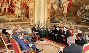 "פגישה היסטורית": מלך בלגיה נועד עם רבני הקהילה החרדית