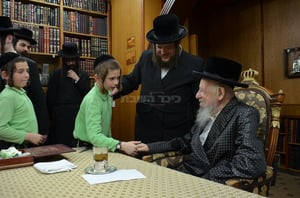 הרבי מסערט, לפני שבועיים