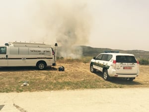 צפו: מסוקי המשטרה מסייעים בכיבוי השריפה