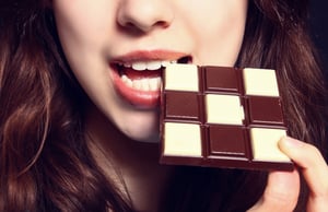 למה כדאי לכם לאכול שוקולד בכל יום?