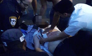 תיעוד: מחבל דקר חרדי סמוך לביה"ח בילינסון; מצבו בינוני