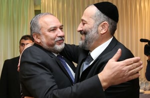 חייבים להיפרד. אביגדור ליברמן ואריה דרעי