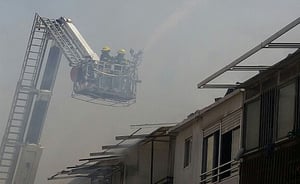 צפו בווידאו: לוחמי האש נלחמים בלהבות