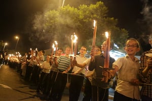 "באר התלמוד" חגגה הכנסת ספר תורה • צפו