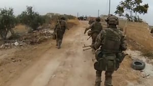 תיעוד ראשון של כוחות רוסים בסוריה • צפו