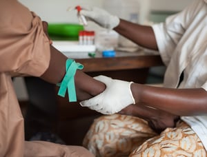 אפריקה, חיסון נגד אבולה. אילוסטרציה