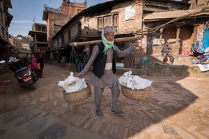 ביקור בנפאל הרחוקה דרך עדשת המצלמה