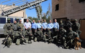 לוחמי הימ"מ והמשלחת