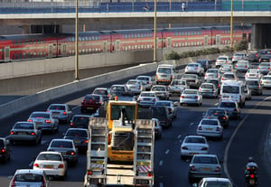 הצפיפות גדלה: 3.24 מיליון רכבים בישראל