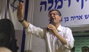 צפו: ה"שהחיינו" הנרגש של מיכאל וידל