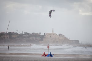 יש כאלה שנהנים ממזג האוויר