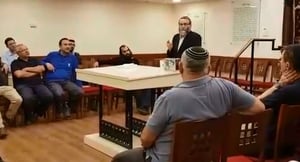 גפני ספד למרן הרב שטיינמן זצ"ל בבית הכנסת, בכנסת • צפו