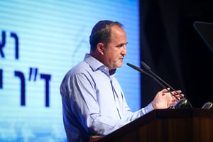 ראש עיריית אשדוד, ד"ר יחיאל לסרי