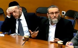 ח"כ גפני מאשים את בנט ויונה יהב ב'התנכלות' ו'אכזריות'