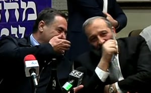 דרעי הוקלט: "כמה מזל יש לביבי, כמה מזל"