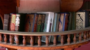 ספרי איסלאם בבית כנסת בקהיר