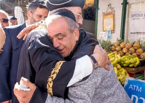 הראשון לציון חיזק את סוחרי מחנה יהודה